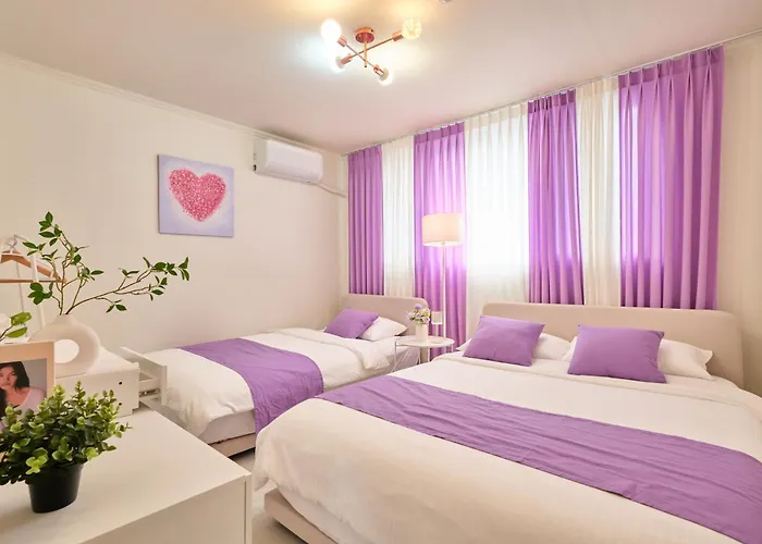 Young #3 # 5 Beds # Line 2 Line 5 Yeongdeungpo-gu Office Station #hongdae # Yeouido Appartement Seoel