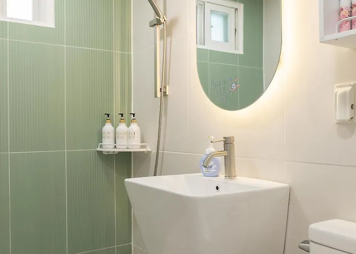 Appartement Young #3 # 5 Beds # Line 2 Line 5 Yeongdeungpo-gu Office Station #hongdae # Yeouido Seoel